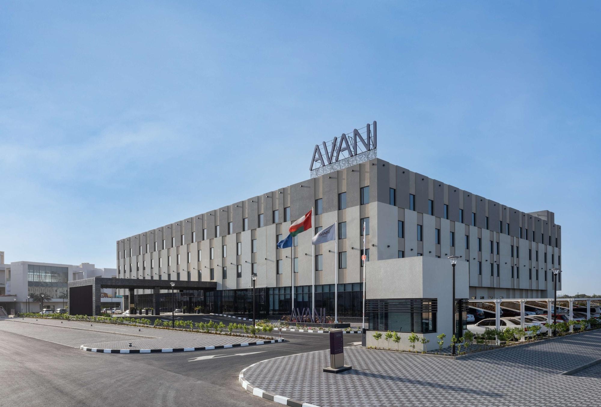 Maani Muscat Hotel & Suites Dış mekan fotoğraf
