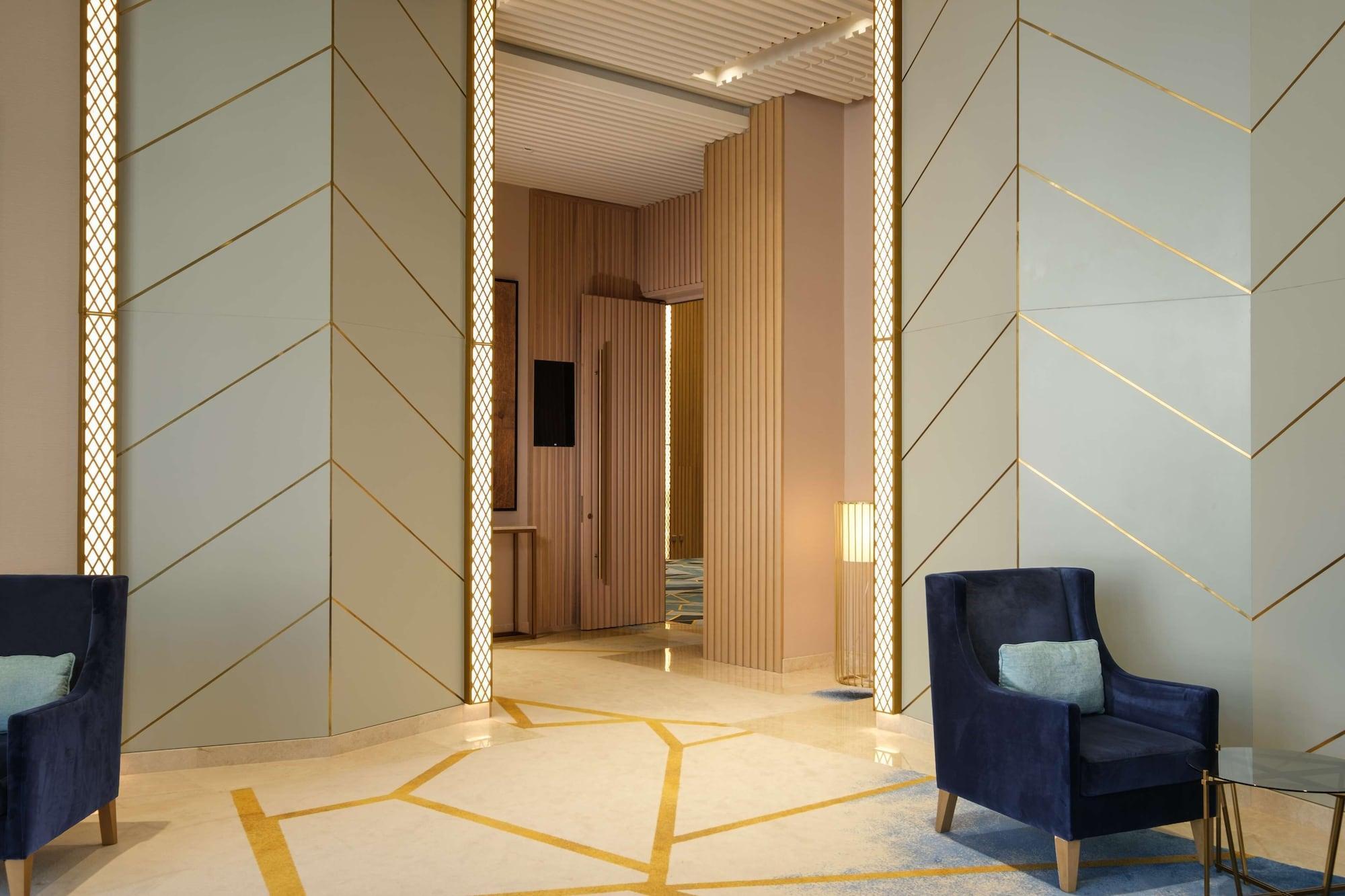 Maani Muscat Hotel & Suites Dış mekan fotoğraf